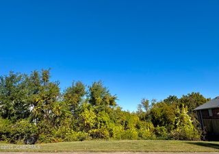 714 SWIFTS HIGHWAY, Jefferson City, MO 65109