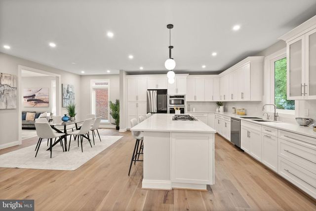 5709 5TH ST S, Arlington, VA 22204