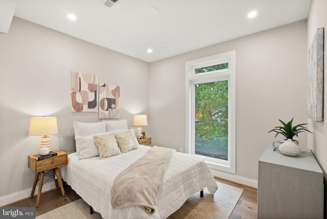 5709 5TH ST S, Arlington, VA 22204