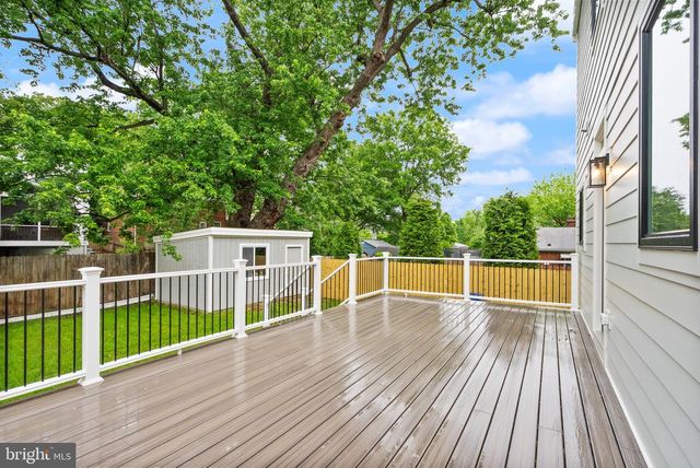 5709 5TH ST S, Arlington, VA 22204