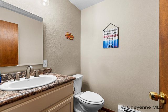 5104 SYRACUSE RD, Cheyenne, WY 82009