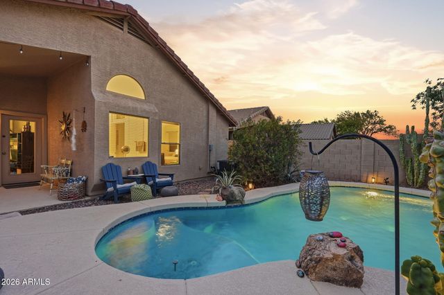 2432 W OBERLIN Way, Phoenix, AZ 85085