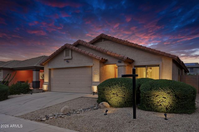 2432 W OBERLIN Way, Phoenix, AZ 85085