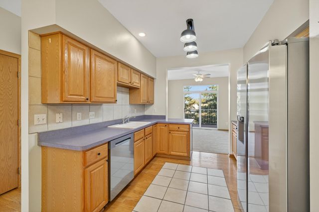 2177 Cool Stream Circle, Eagan, MN 55122