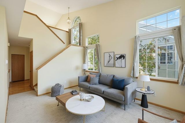 2177 Cool Stream Circle, Eagan, MN 55122