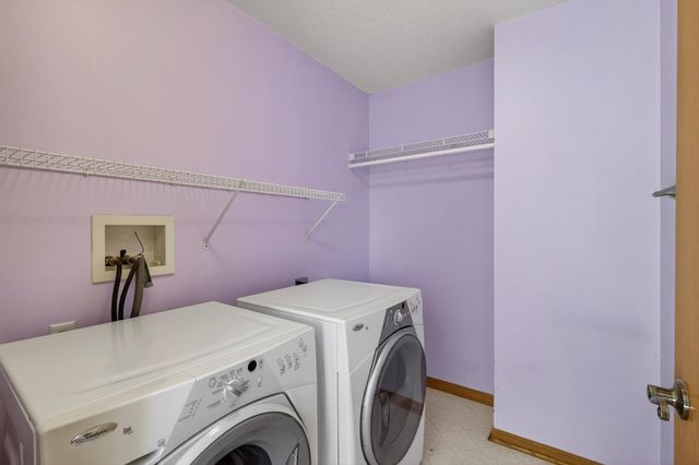 2177 Cool Stream Circle, Eagan, MN 55122