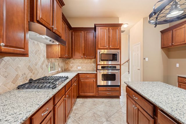 1750 Lake Forest Drive, Rockwall, TX 75087