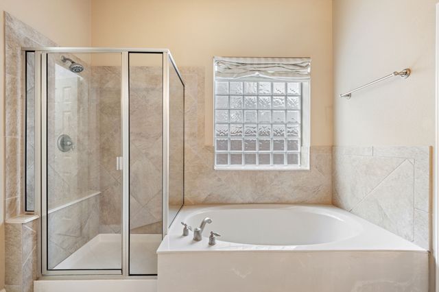 1750 Lake Forest Drive, Rockwall, TX 75087