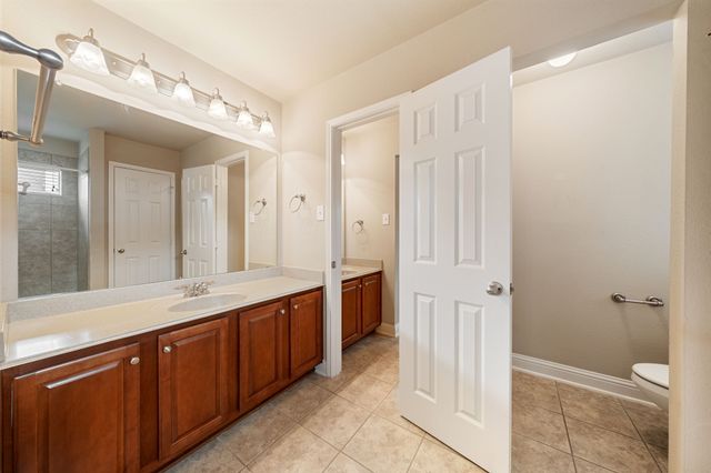 1750 Lake Forest Drive, Rockwall, TX 75087