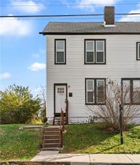 702 E 19th Ave, Munhall, PA 15120
