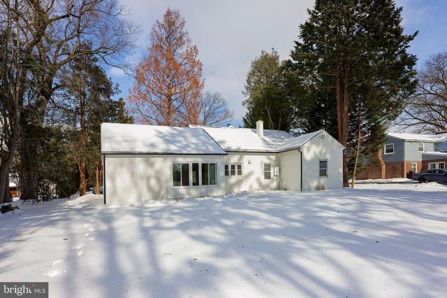 1508 HILLCREST RD, Lancaster, PA 17603