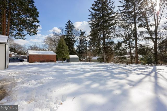 1508 HILLCREST RD, Lancaster, PA 17603