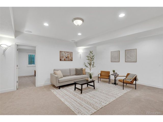 10632 Star Thistle Ct, Highlands Ranch, CO 80126