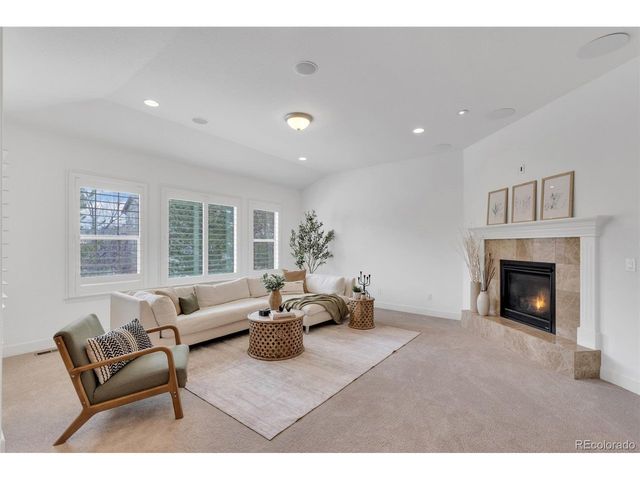 10632 Star Thistle Ct, Highlands Ranch, CO 80126