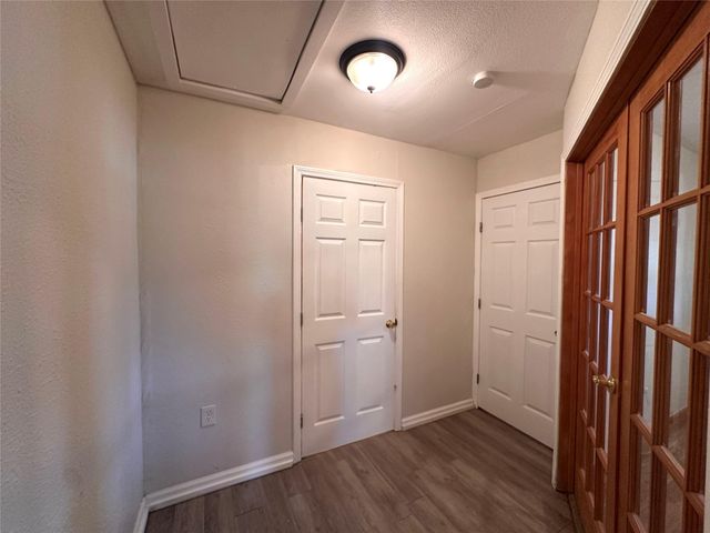 400 Sunbonnet DR, Buda, TX 78610