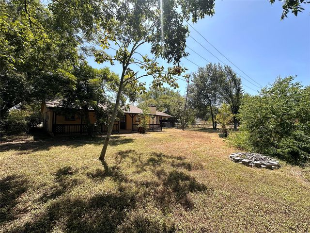 400 Sunbonnet DR, Buda, TX 78610