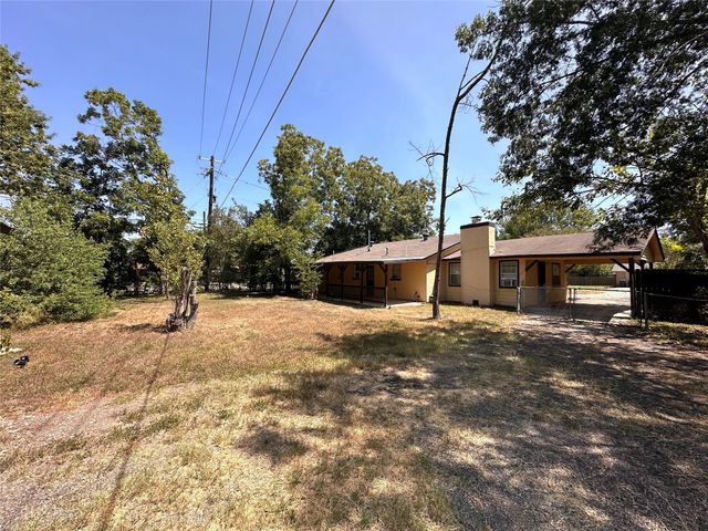 400 Sunbonnet DR, Buda, TX 78610