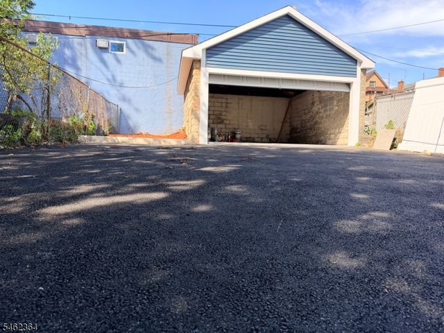 346 Woodside Ave, Newark City, NJ 07104