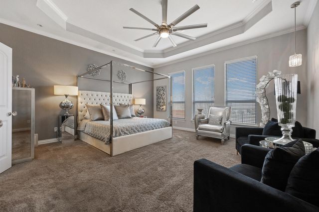 381 Betony LOOP, Buda, TX 78610