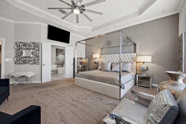 381 Betony LOOP, Buda, TX 78610