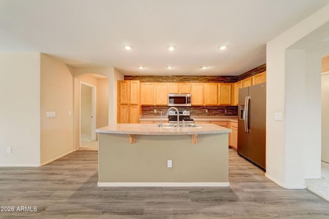 39942 N PASSARO Drive, San Tan Valley, AZ 85140