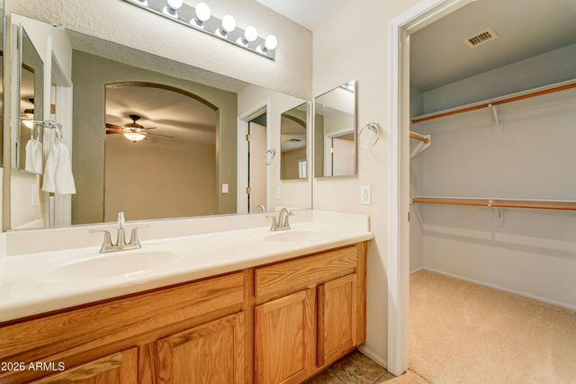 39942 N PASSARO Drive, San Tan Valley, AZ 85140
