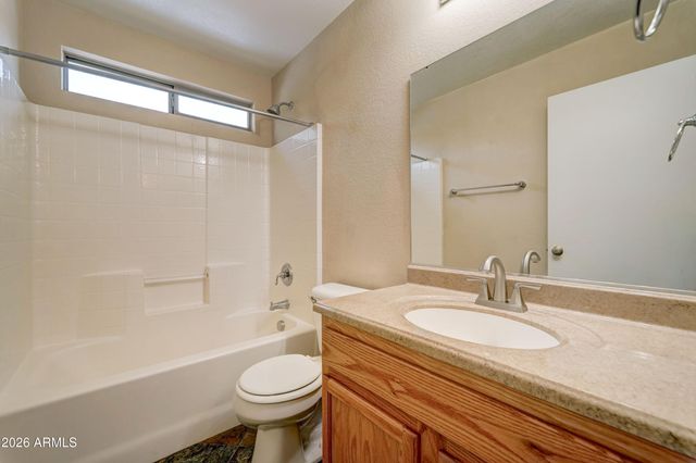 39942 N PASSARO Drive, San Tan Valley, AZ 85140