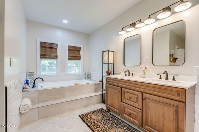 114 Greenland Park Road, Church Hill, TN 37642