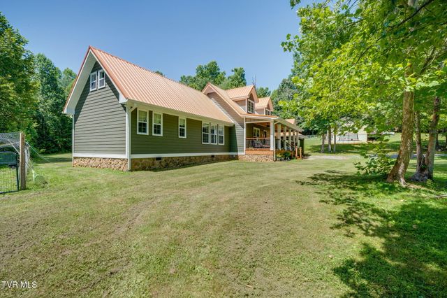 114 Greenland Park Road, Church Hill, TN 37642