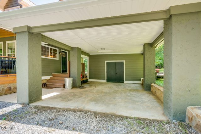 114 Greenland Park Road, Church Hill, TN 37642