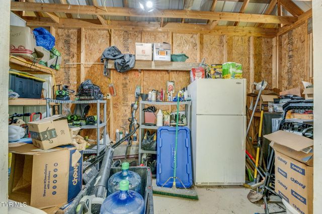 114 Greenland Park Road, Church Hill, TN 37642