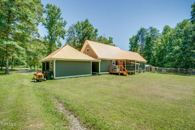 114 Greenland Park Road, Church Hill, TN 37642