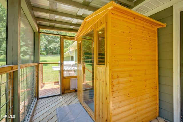 114 Greenland Park Road, Church Hill, TN 37642