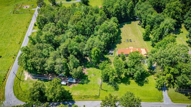 114 Greenland Park Road, Church Hill, TN 37642