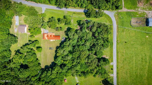 114 Greenland Park Road, Church Hill, TN 37642