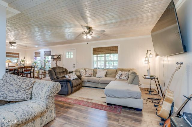 114 Greenland Park Road, Church Hill, TN 37642