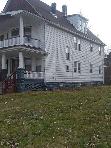 10910 Massie Avenue, Cleveland, OH 44108