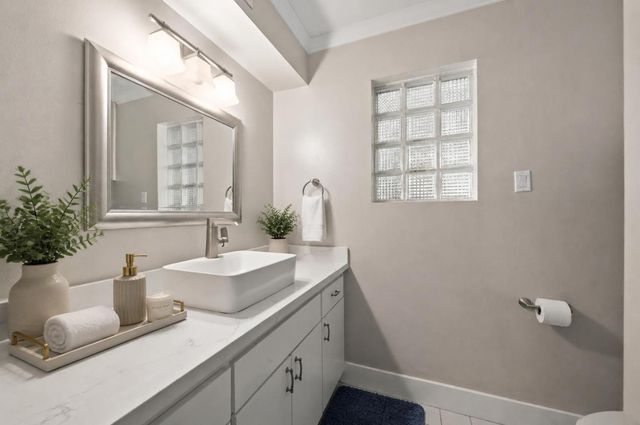 2154 Arabelle Street, Houston, TX 77007