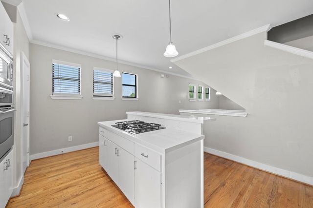 2154 Arabelle Street, Houston, TX 77007