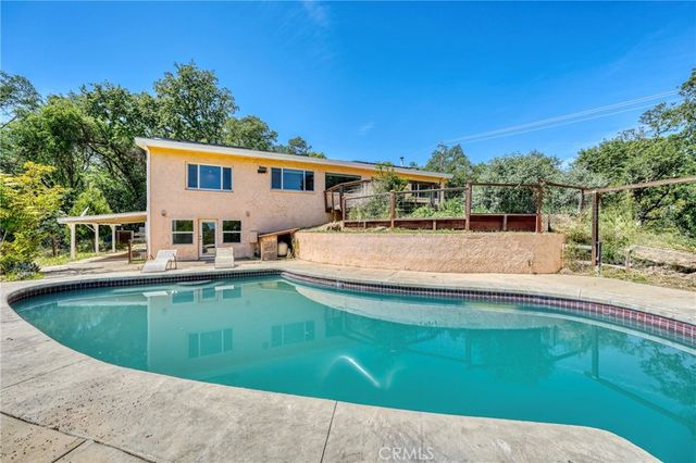 1285 Shady, Lakeport, CA 95453