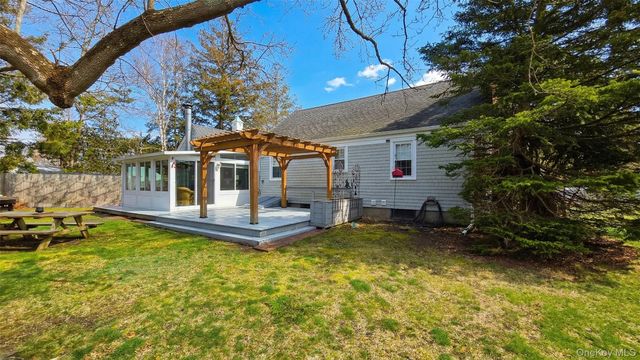 32 Atlantic Avenue, East Moriches, NY 11940