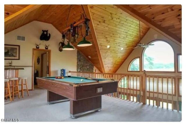 14 Gunn Lane, Queensbury, NY 12804