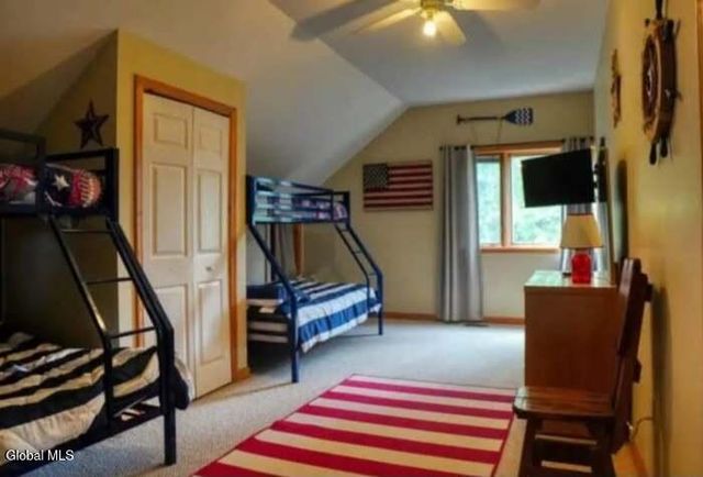 14 Gunn Lane, Queensbury, NY 12804