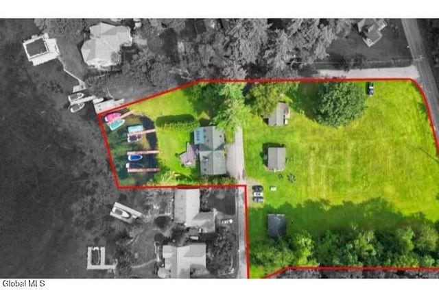 14 Gunn Lane, Queensbury, NY 12804