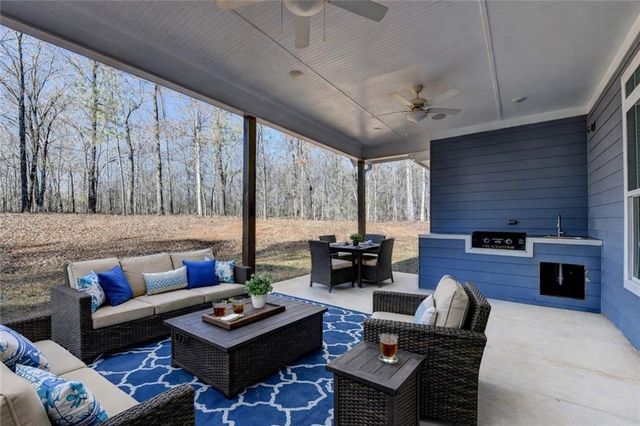 476 Christmas Tree Road, Homer, GA 30547