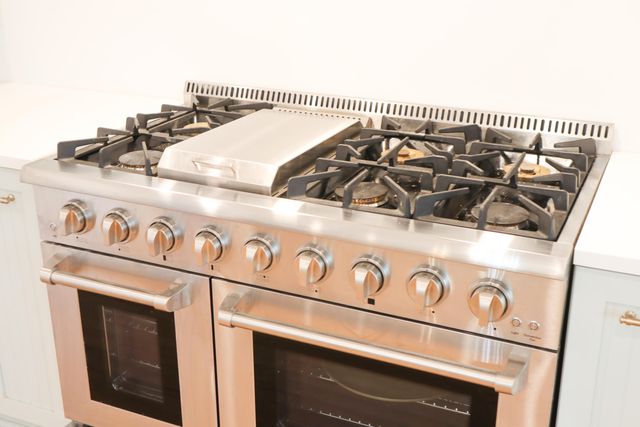 312 Bayview Drive, Mount Pleasant, SC 29464