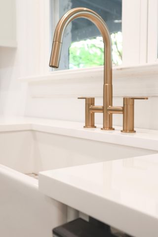 312 Bayview Drive, Mount Pleasant, SC 29464