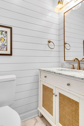 312 Bayview Drive, Mount Pleasant, SC 29464