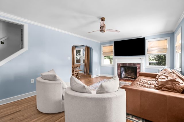 312 Bayview Drive, Mount Pleasant, SC 29464