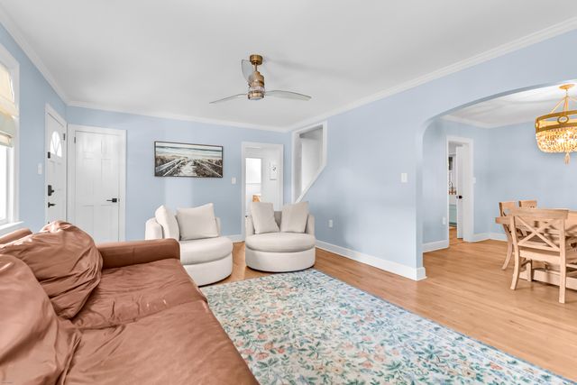 312 Bayview Drive, Mount Pleasant, SC 29464